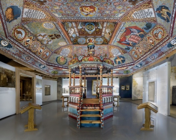V - Wystawa stała Muzeum POLIN - replika synagogi z Gwoźdźca