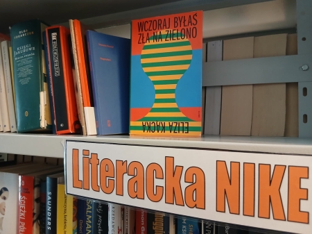 Październik miesiącem literackich nagród