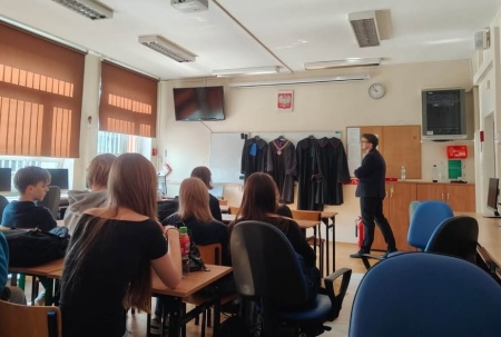 Spotkania z prawnikiem - projekt Dzień Edukacji Prawnej